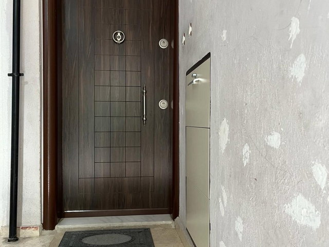 KOSOVA MAHALLESİNDE YEŞİLLİKLER İÇİNDE MÜSTAKİL TADINDA GÜNEY CEPHE 3+1 SATILIK DAİRE