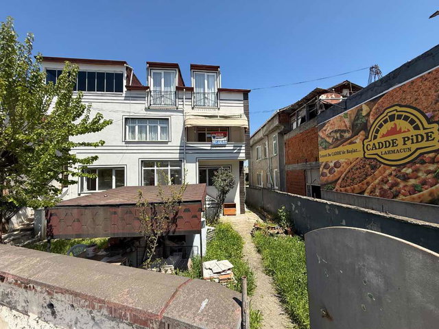 DILEK ERCAN RE/MAX ÇAKRA KARTEPE DERBENT 3+1 BAHÇELI KIRALIK