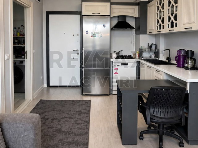 RE/MAX LACİVERT'TEN YILDIZKENT'TE 1+1 EŞYALI KİRALIK DAİRE