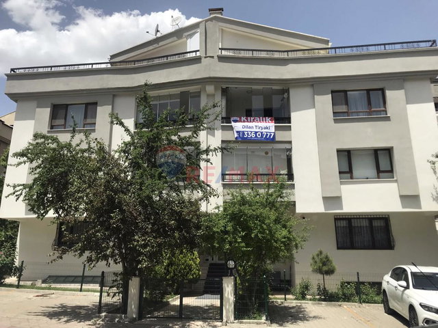 BİRLİK DOĞUKENT BULVARINDA 5+1 KİRALIK TERAS KAT