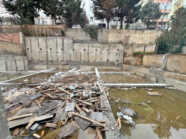İÇERENKÖY TOPLU TAŞIMAYA YAKIN KULLANIŞLI 2+1 SATILIK DAİRE
