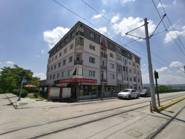 RE/MAX MOD'DAN ULUÖNDER'DE BAKIMLI SATILIK 2+1 DAİRE