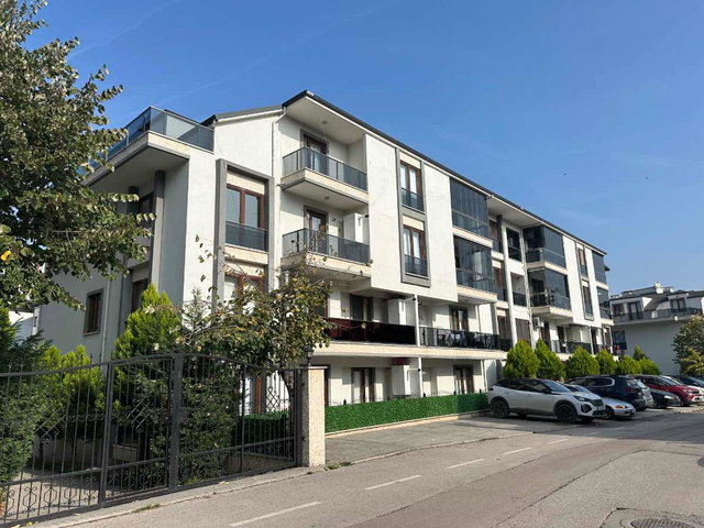 BAŞİSKELE BARBAROS MAHALLESİNDE YAĞMURKENT SİTESİNDE 4+1