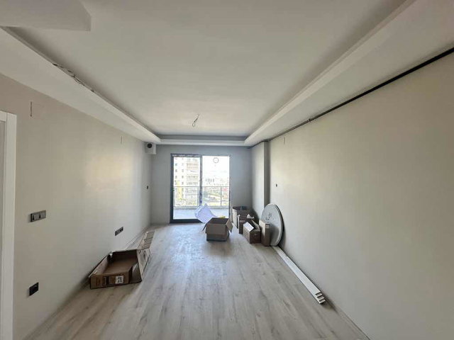 ATAKUM NİŞANTAŞI CADDESİNDE DENİZ MANZARALI SATILIK 2+1 DAİRE