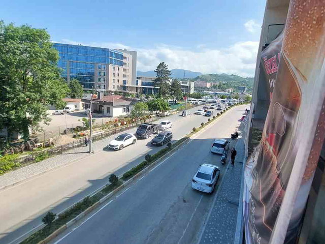 HASTANE KARŞISI AKSU PLAZA'DA  1+1 DAİRE