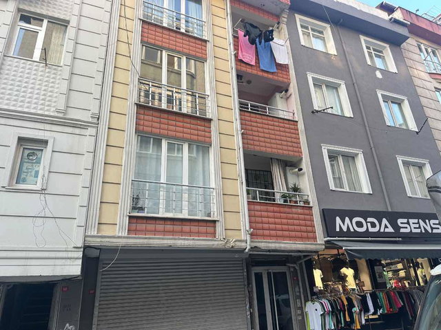 BAĞCILAR 15 TEMMUZ MH. SATILIK 3+1 ARA KAT DAIRE