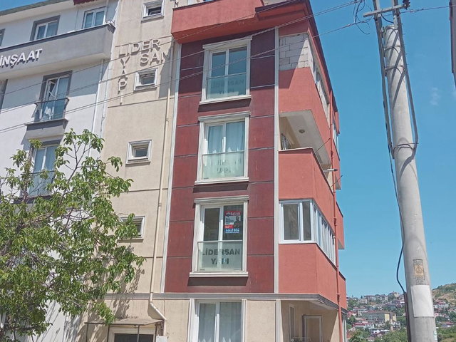 GEBZE KÖŞKLÜ ÇEŞME MAH SATILIK 2+1 AMERIKAN MUTFAKLI SATILIK DAIRE
