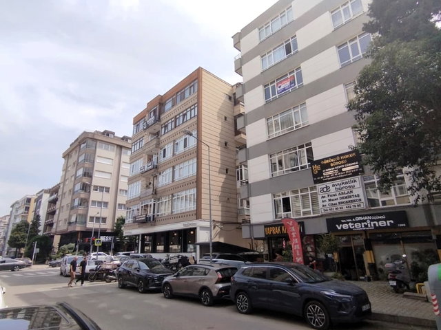 56'LAR DA AİLEYE VEYA OFİSE KİRALIK 3+1 ARAKAT DAİRE