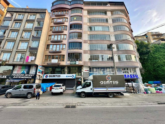 YAVUZ SELİM BULVARI ÜZERİ AZİZ İŞ MERKEZİNDE KİRALIK 4+1 DAİRE