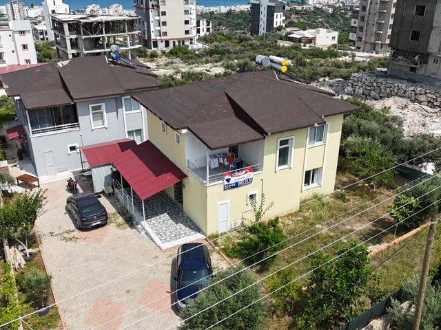 TIRTARDA SATILIK DENİZ MANZARALI VİLLA