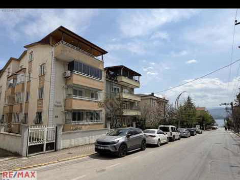 DERİNCE 60 EVLERDE 2+1 YÜKSEK GİRİŞ KİRALIK DAİRE