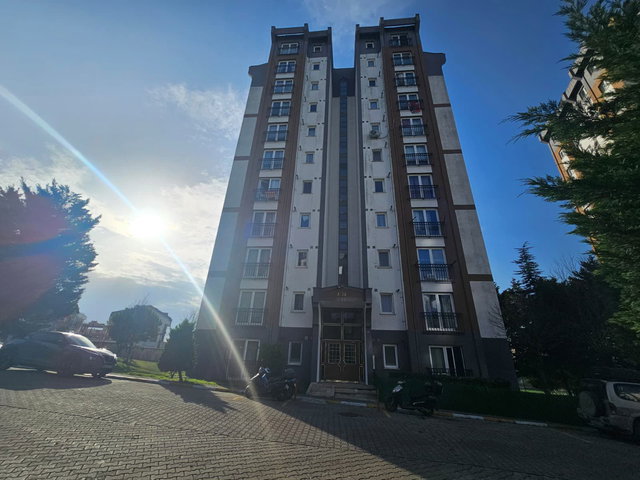 KIPTAŞ-1 TADILATI YENI ÖNÜ AÇIK AVANTAJLI SATILIK 2+1 DAIRE