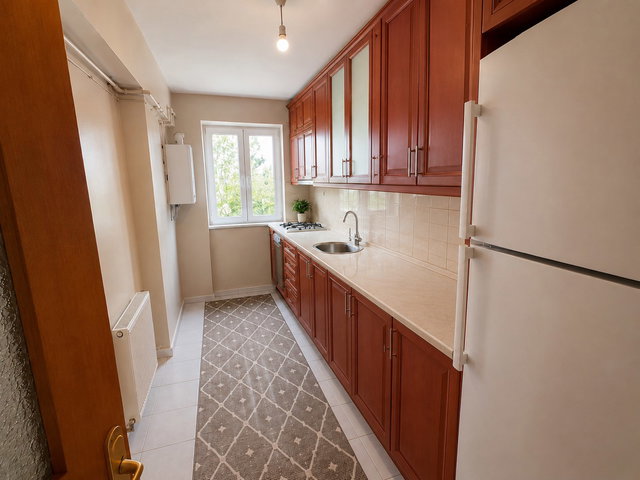 REMAX'TAN BAHÇELIEVLER YENIBOSNADA 90 M² 2+1 SATILIK DAIRE