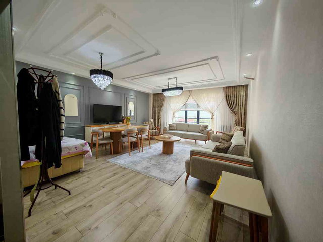REMAX DOĞU'DAN ATAŞEHİR MAHALLESİNDE SATILIK 4+1 LÜKS DAİRE