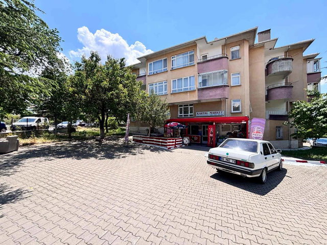 REMAX LEVEL'DAN GATA'YA KOMŞU 3+1 YAPILI SATILIK DAİRE