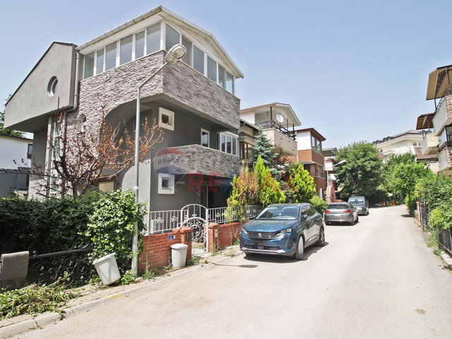 ÇAYYOLU KORU EŞYALI EŞYASIZ KİRALIK 5+2 YAPILI BİLFEN OKUL YAKIN VİLLA