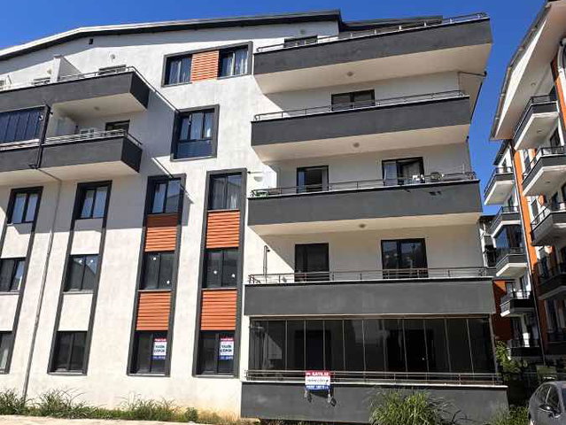 REMAX'DAN KARTEPE VİLLAM 3 SİTESİNE KOMŞU 3+1 YÜKSEK GİRİŞ DAİRE