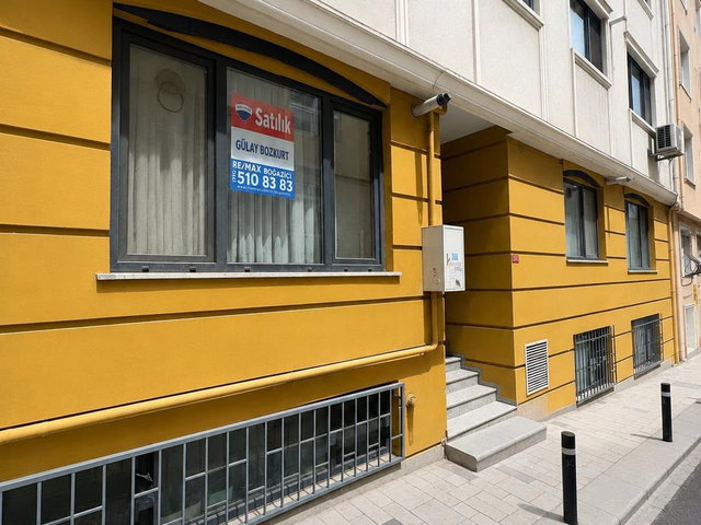 İKBALİYE'DE YENİ BİNADA BOŞ 2+1 65 M2 SATILIK DAİRE