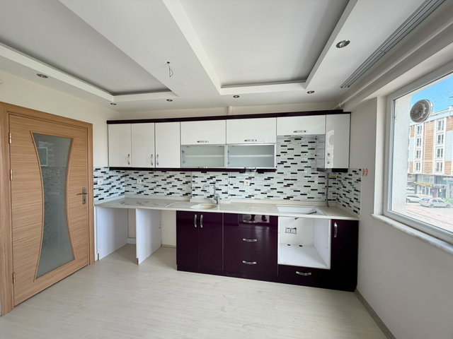ESKİ FIRIN ÜSTÜ KİRALIK 3+1 DAİRE