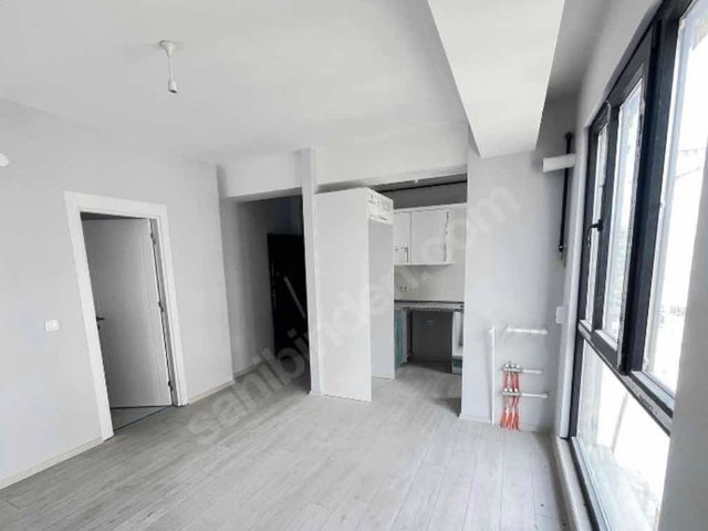 PENDİK ŞEYHLİ METRO'YA YÜRÜME MESAFESİNDE SIFIR 1+1 DAİRE