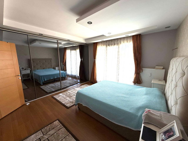 PRESTIJ KONAKLARI’NDA 4+2 | 300 M² | VATANDAŞLIĞA UYGUN| SITE İÇI LÜKS DAIRE