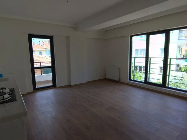 ESAT BÖLGESİNDE GENİŞ SIFIR DAİRE