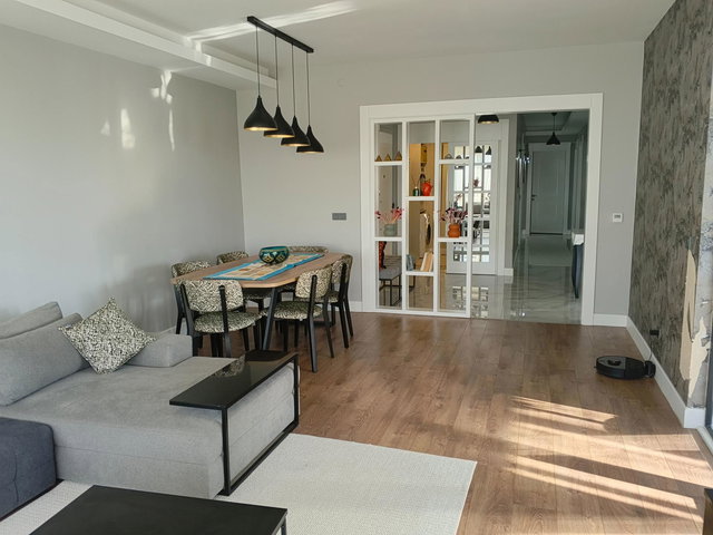 REMAX NEPTÜN'DEN BAĞLICA DA 4+1 KATTA BAHÇELİ LÜKS KIRALIK DAİRE