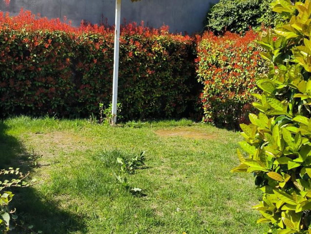 UĞUR MUMCU MAHALLESİ ASLI BAHÇE SİTESİNDE SATILIK 4+1 DAİRE