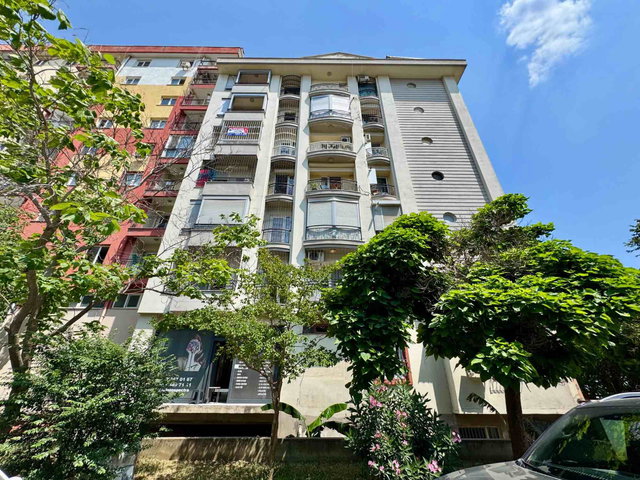 KARŞIYAKA YENİ GİRNE DE GENİŞ FERAH VE MANZARALI 3+1 KİRALIK DAIRE