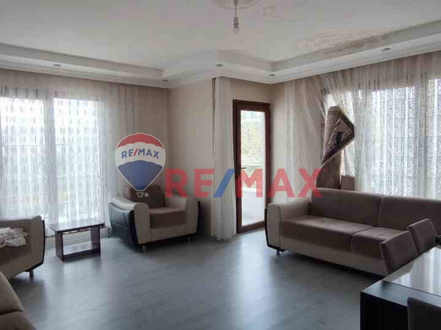 REMAX GELİŞİM'DEN KISA KATLI DUBLEKS DAİRE