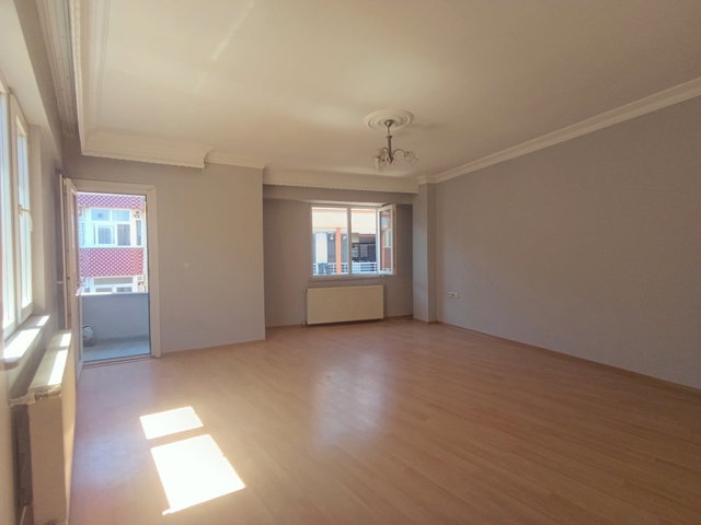 EYÜPSULTAN YEŞİLPINAR MAHALLESİ 3+1 SATILIK DAİRE