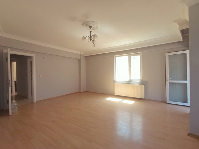 EYÜPSULTAN YEŞİLPINAR MAHALLESİ 3+1 SATILIK DAİRE
