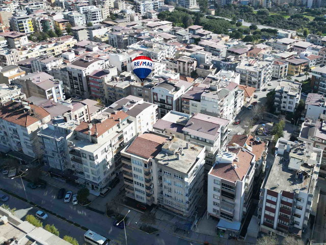 ATATÜRK MAHALLESINDE 3+1 DOĞALGAZLI ARA KAT DAIRE