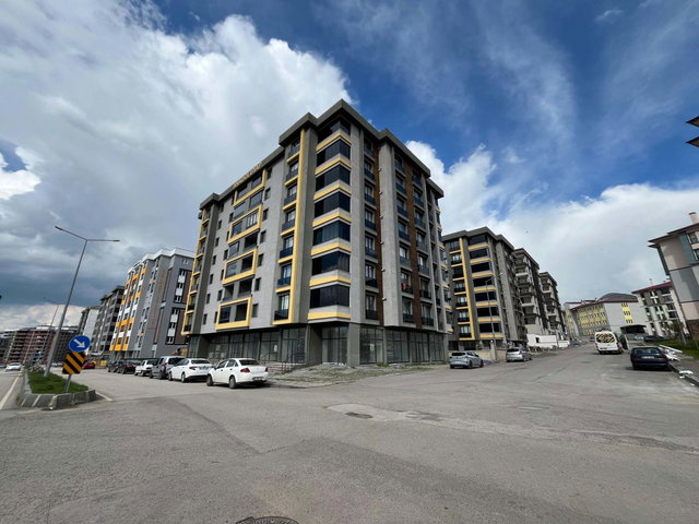 REMAX ARTIS'DEN YILDIZKENT'TE SATILIK 4+1 LÜKS DAIRE
