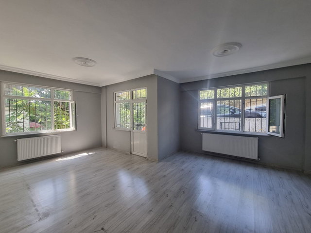 KİREÇBURNU MAHALLESİ KİRALIK 3+1 120 M2 BAHÇELİ DAİRE