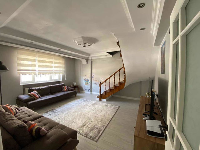 REMAX PRO İLKAY’DAN | GENIŞ YAŞAM ALANLARI SUNAN 5+2 DUBLEKS FIRSATI!