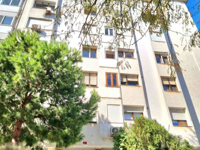 BOSTANCI SAHILYOLU DENIZ MANZARALI GENIŞ BALKONLU KIRALIK DAIRE