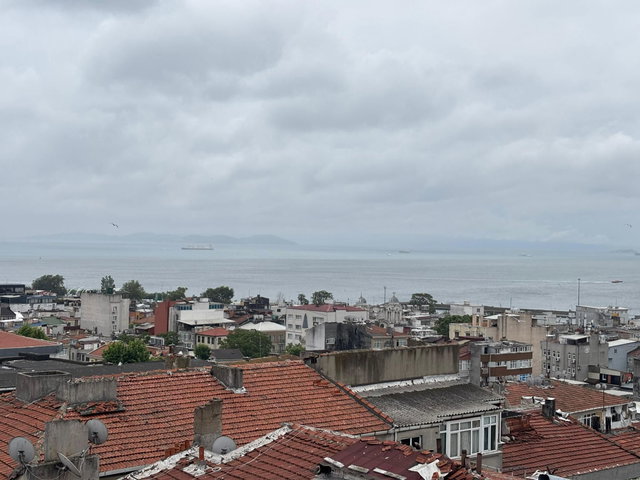 FATİH’İN KALBİNDE PANAROMİK DENIZ MANZARALI ÖZEL MÜLK!