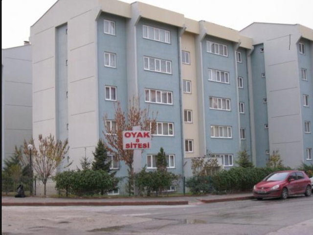 ÇAYYOLU OYAK 8 SİTESİN'DE  3+1 MERKEZİ KONUMSA SATILIK DAİRE