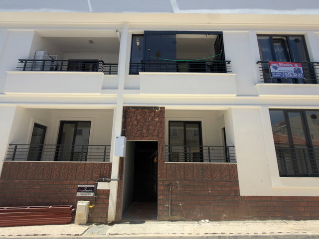 KADIKÖY EROĞLAN MAHALLESİ’NDE EŞYALI KİRALIK 1+1 DAİRE
