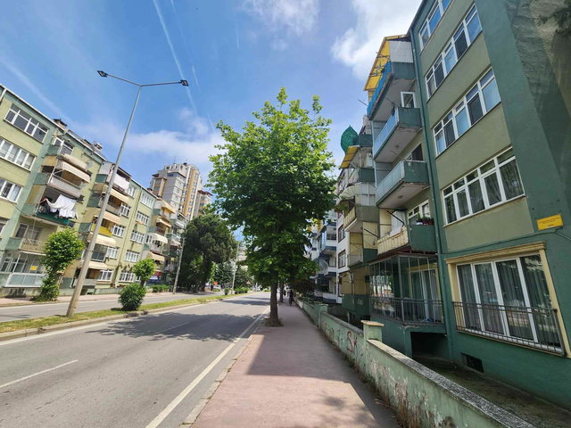 TÜRKİŞ'TE TRAMVAYA YÜRÜME MESAFESİNDE KİRALIK 2+1 DAİRE