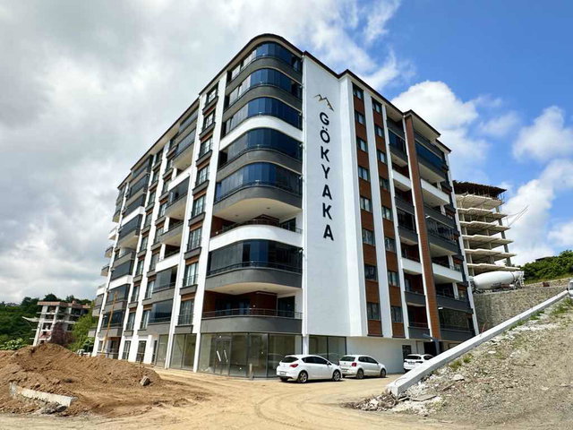 YALINCAK GÖKYAKA SİTESİNDE 2.KAT SIFIR KİRALIK 4+1 DAİRE