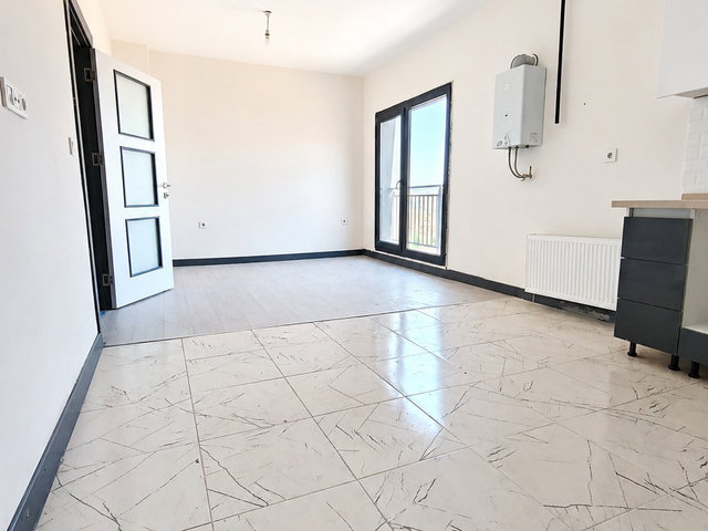 AKGEDIK 3. ETAP'TA SATILIK 2+1 AÇIK MUTFAKLI DAIRE, BORCU BITMIŞ