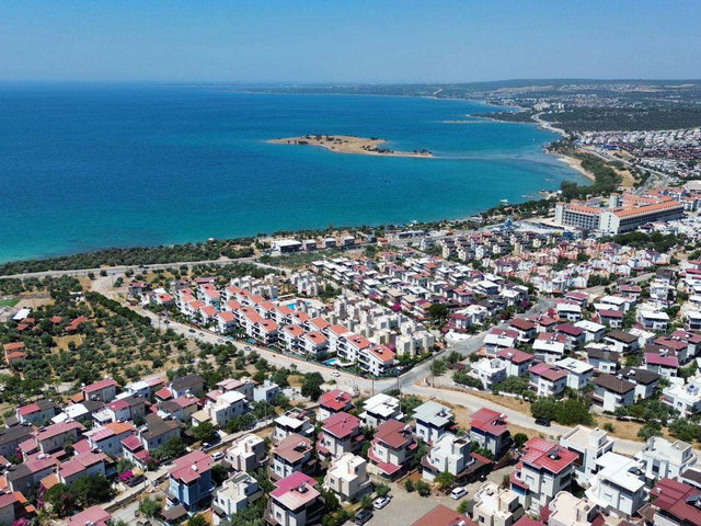 DENİZ MANZARALI KÖŞE KONUM ÖZEL HAVUZLU 4+1 VİLLA