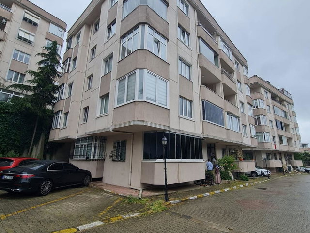 YENİ ÇAMLICA SİTESİNDE 3+1 170 M2 KİRALIK