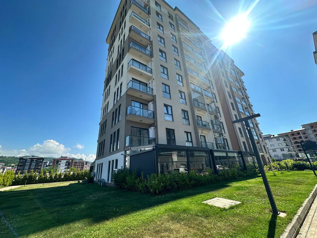 REMAX'TAN CUMHURİYET MAH.'DE HAVUZLU SİTEDE, AYDINLIK 1+1 KİRALIK DAİRE!