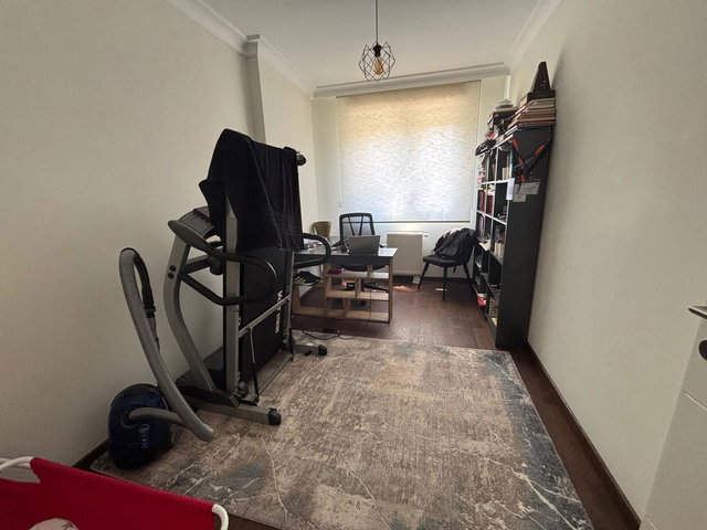 BAĞDAT CAD 3 BİNA KONUMUNDA PRESTİJLİ BİNADA GENİŞ DAİRE