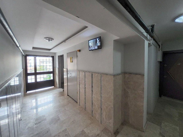ULUKENT İZBAN YAKINI ARA KAT 2+1 KİRALIK DAİRE