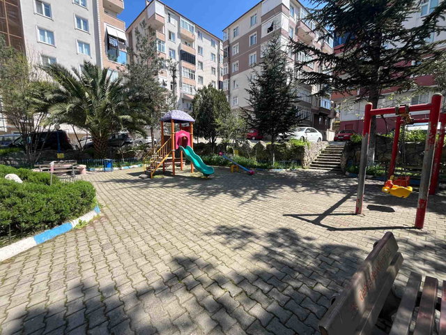 GEBZE OSMANYILMAZ MAH. HASTANE YAKINI SİTE İÇİ 3+1 DAİRE