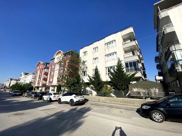ETİMESGUT ALSANCAK MAHALLESİ'NDE SATILIK 3+1 DAİRE
